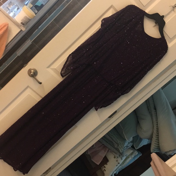 Exquisite dark purple cape style sequined Gown - Picture 3 of 3